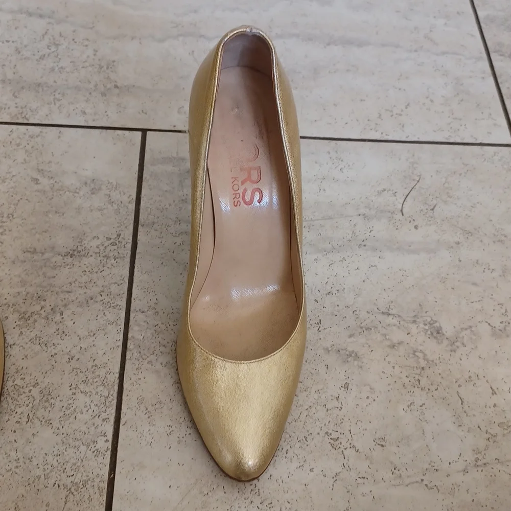 Michael Kors gold Stiletto Pump 8 heels shoe wedding  glam Party Y2k